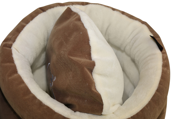 Manufacturer Novelty Flannel Donut Pet Bed Waterproof Luxury Soft Indoor Dog Sofa Bed Cat Cushion House Removable Reversible Embroidered Cushion
