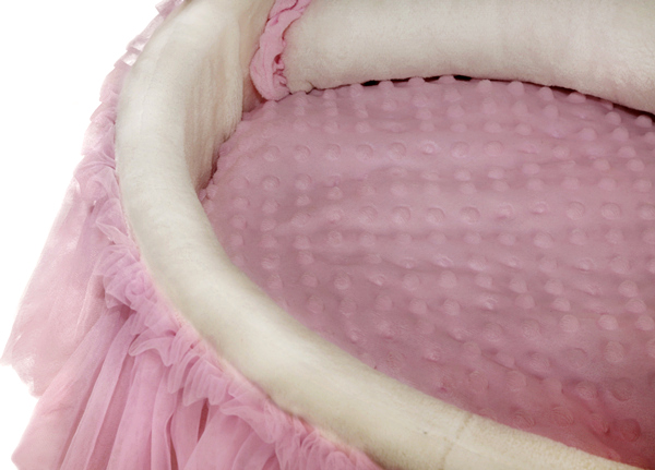Manufacturer Wholesale Baby Pink and Cream Princess Pet Bed with Romantic Tulle Skirt Pet Bed House Couch Sofa for Princess Dog Cat Rabbit Designer Pet Bed With Pillow Reversible Cushion Indoor Bed