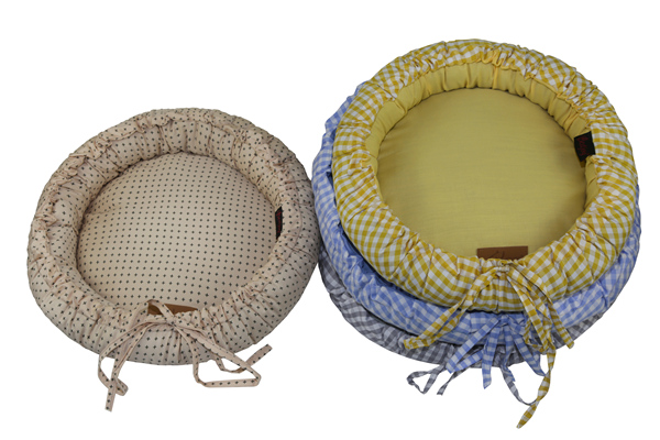 Stocked Manufacturer Luxury Cotton Sateen Donut Pet Mat Carpet Transformer Pet Bed House Large Dog Sofa Cushion Quilted Cat Mattress Pad Indoor Floor Dec Round Cushion Mat with Drawstring Inventory