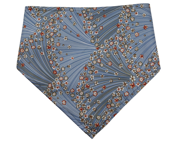 China Factory Hot Sale Pet Dog Bandana Kerchief Custom Triangle Dog Bandana Bibs With Buckle Closure Blue Floral Printed Bandanas Scarfs for Puppy Dog Cat Pet Accessories OEM for Wholesale