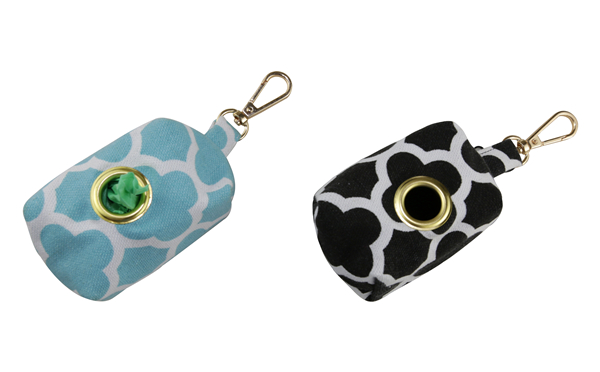 Wholesale Washable Poop Bag Holder Durable Lucky Clover Print Cotton Canvas Brass Grommet Waterproof Zipper Dog Waste Pouch Pet Waste Bag Dispenser Dog Walking Bag Pet Treat Bag Poop Bag Carrier